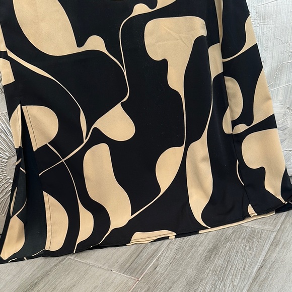 Elegant Black and Cream Women's Skirt - Picture 3 of 6